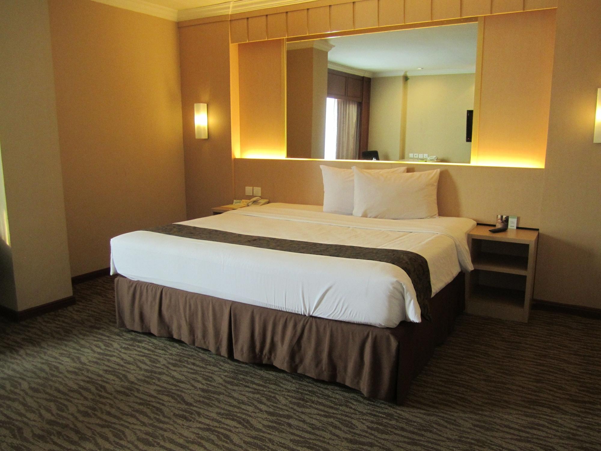 Le Polonia Managed By Topotels 4*