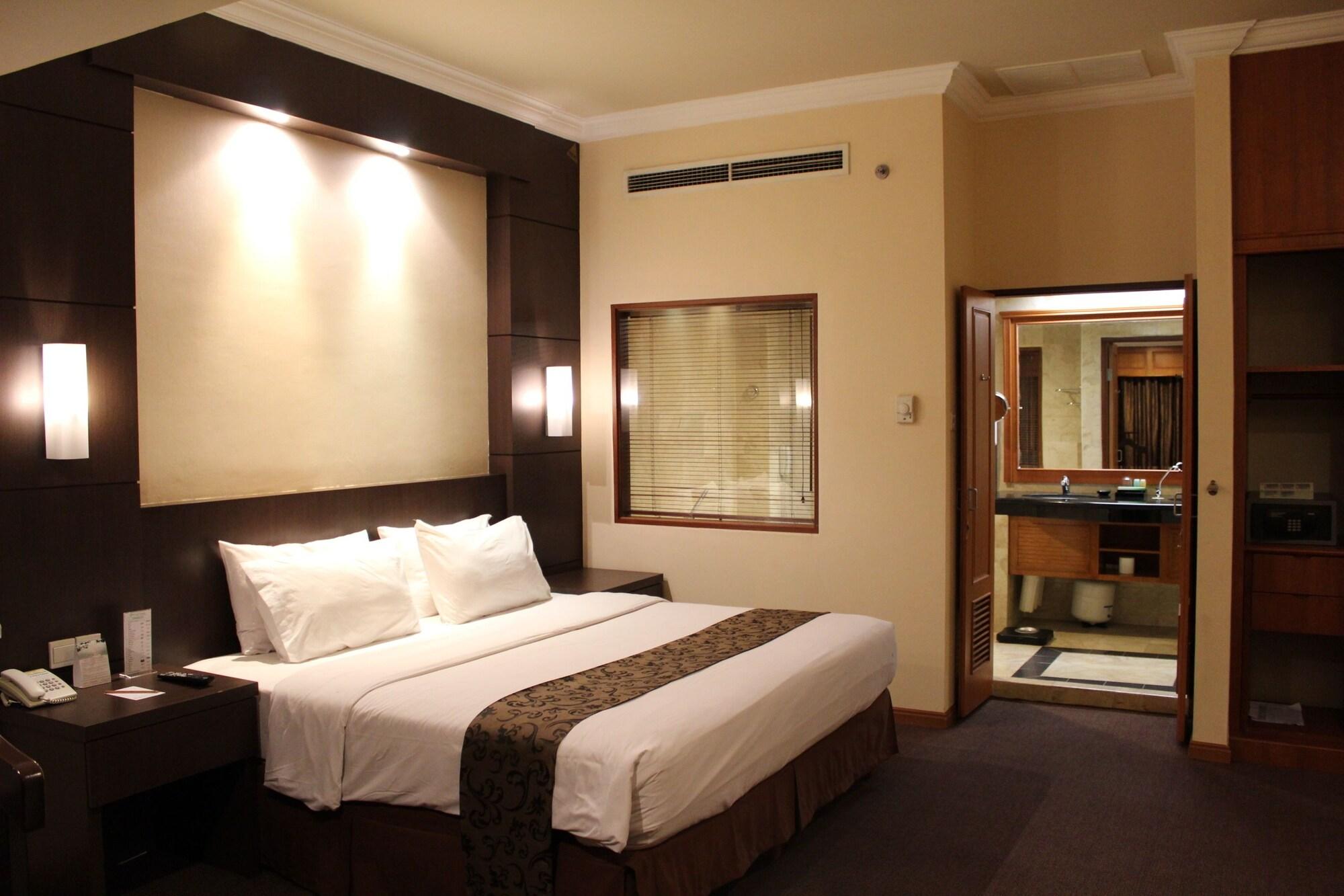 Le Polonia Managed By Topotels 4*