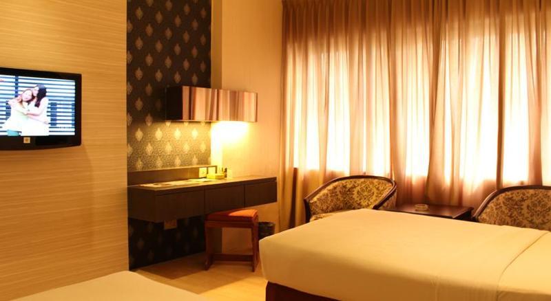 Hotel Le Polonia Managed By Topotels 4*