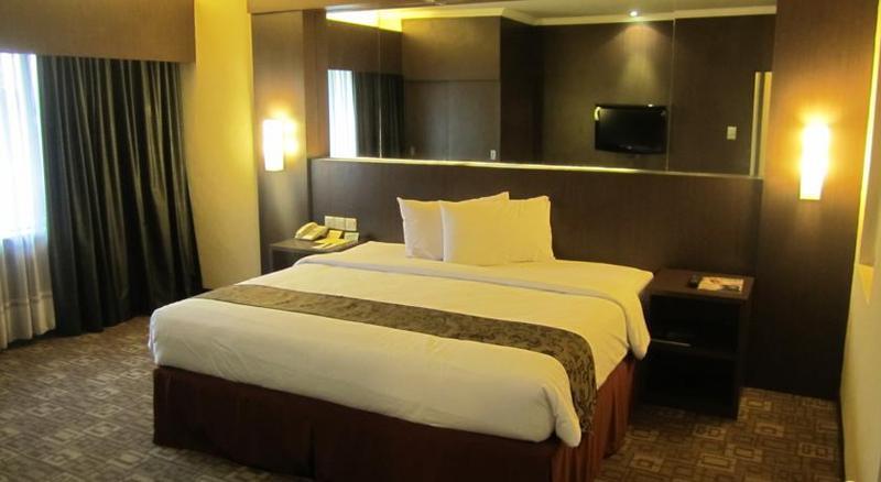 Hotel Le Polonia Managed By Topotels 4*