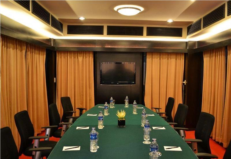 Le Polonia Managed By Topotels Hotel Medan
